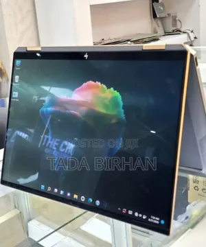 New Laptop HP Spectra 13 16GB Intel Core i7 SSD 512GB
