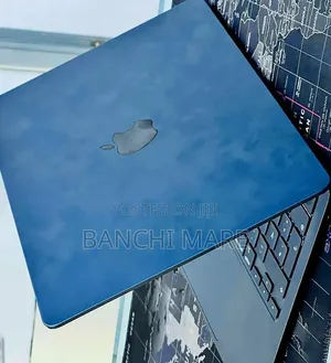 New Laptop Apple MacBook Air 2022 M2 16GB Apple M2 SSD 512GB
