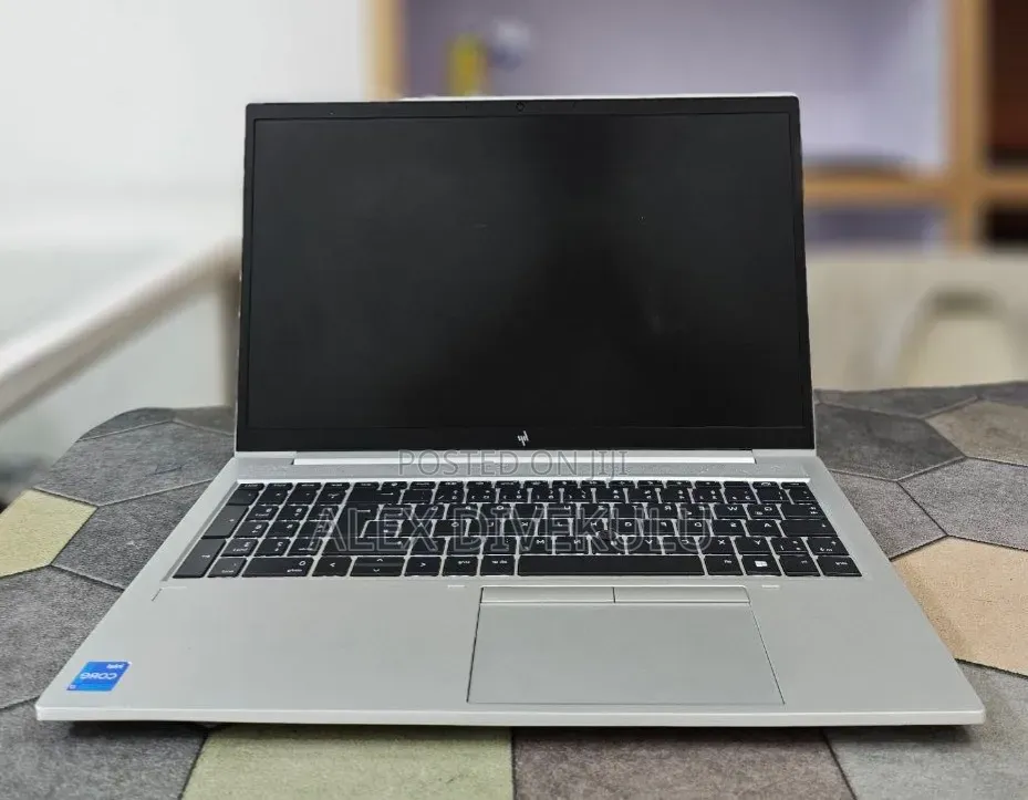 New Laptop HP EliteBook 840 16GB Intel Core i7 SSD 512GB