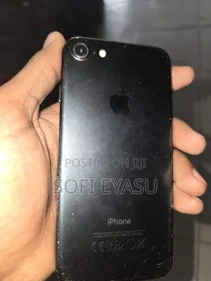 Apple iPhone 7 32 GB Black
