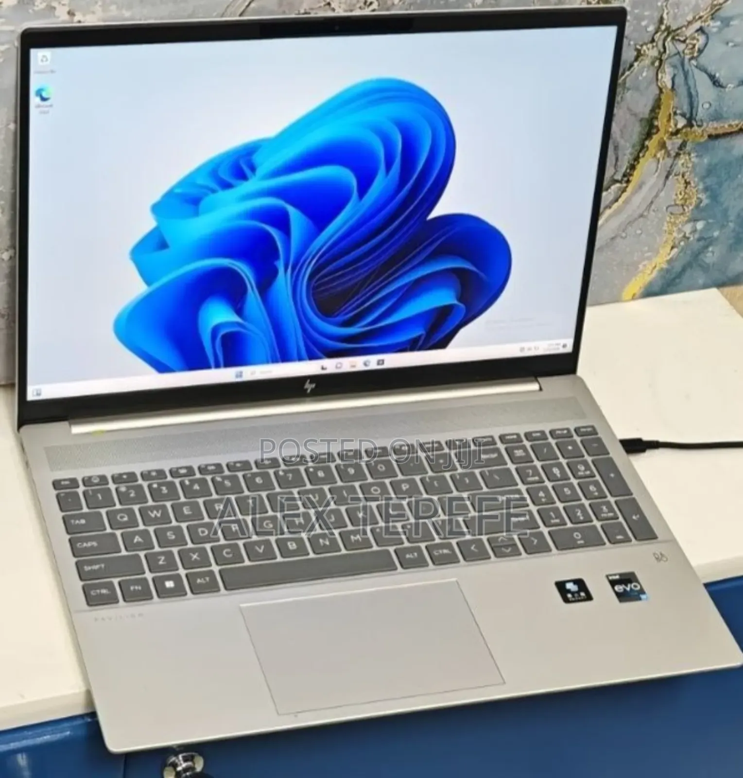 New Laptop HP Pavilion 15 16GB Intel Core i7 SSD 1T