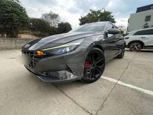 Hyundai Avante 2021 Gray
