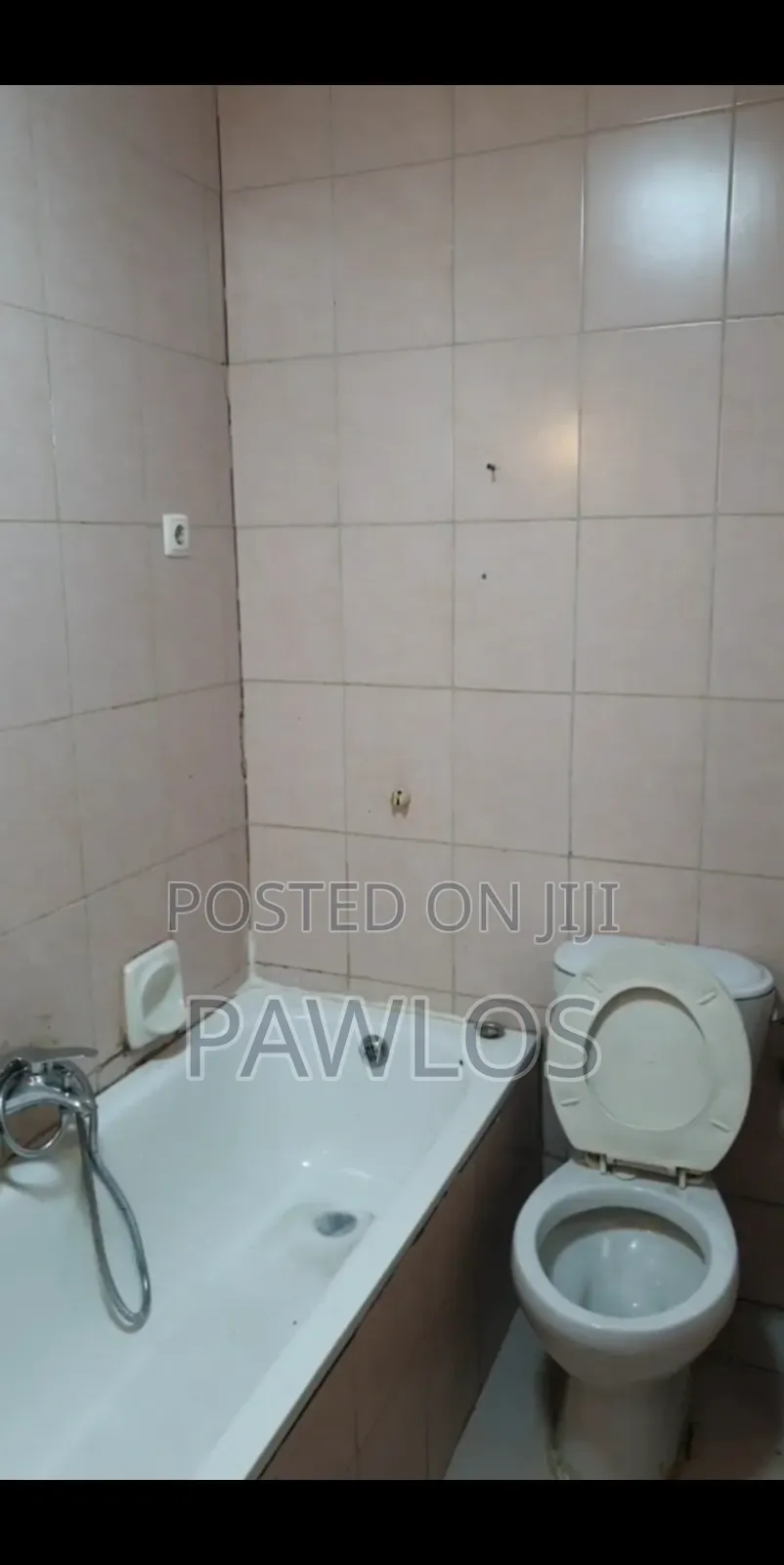 3bdrm Apartment in Ayat Real Esate, Bole for sale