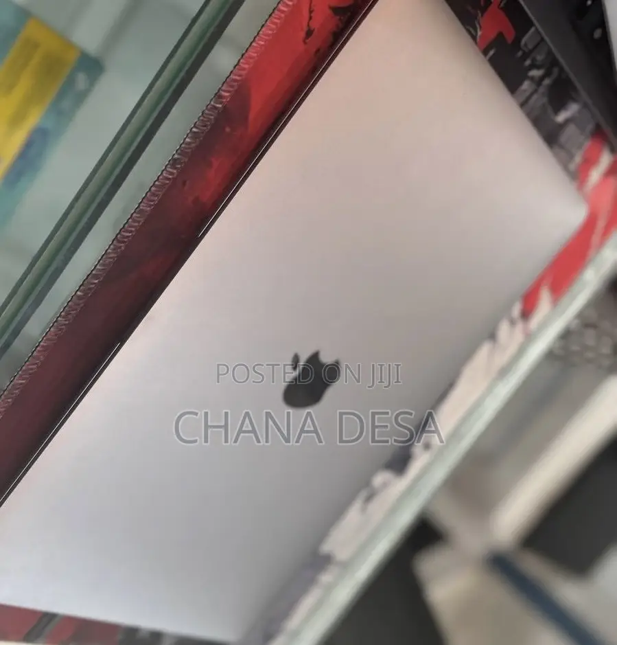 New Laptop Apple MacBook Air 2020 M1 8GB Apple M1 SSD 256GB