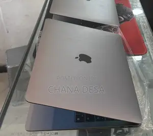New Laptop Apple MacBook Air 2020 M1 8GB Apple M1 SSD 256GB
