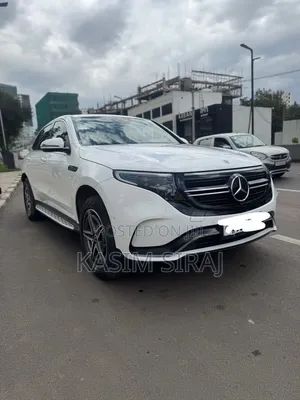 Mercedes-Benz EQC EQC400 4MATIC 2022 White