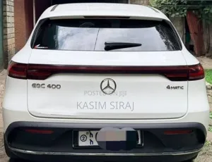Mercedes-Benz EQC EQC400 4MATIC 2022 White