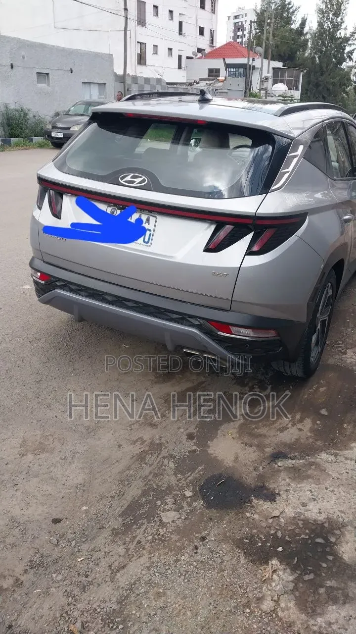 Hyundai Tucson 2021 Silver