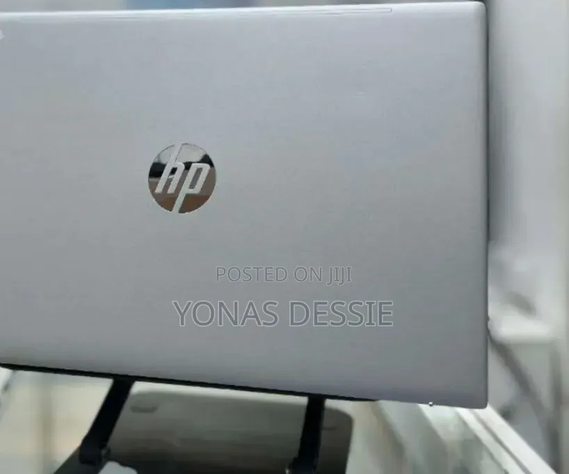 New Laptop HP Pavilion 15 12GB Intel Core i5 SSD 512GB