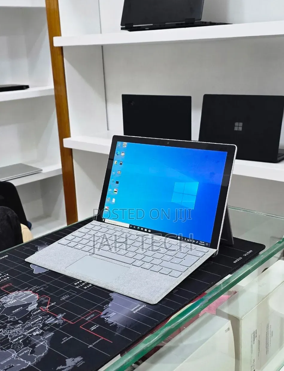New Laptop Microsoft Surface Pro 7 16GB Intel Core i5 SSD 256GB
