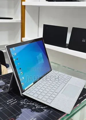 New Laptop Microsoft Surface Pro 7 16GB Intel Core i5 SSD 256GB