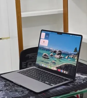 New Laptop Apple MacBook Air 2022 M2 16GB Apple M2 SSD 256GB