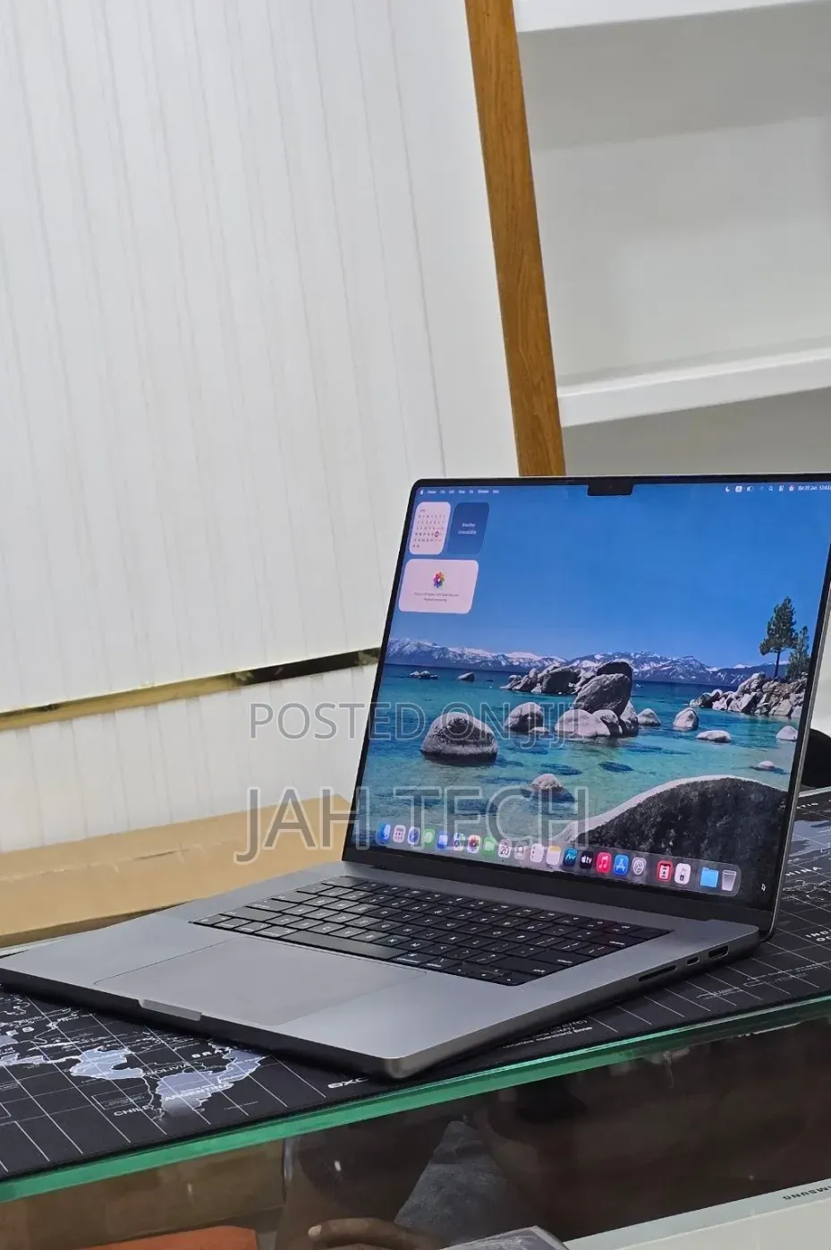 New Laptop Apple MacBook Pro 2021 M1 32GB Apple M1 Pro SSD 512GB