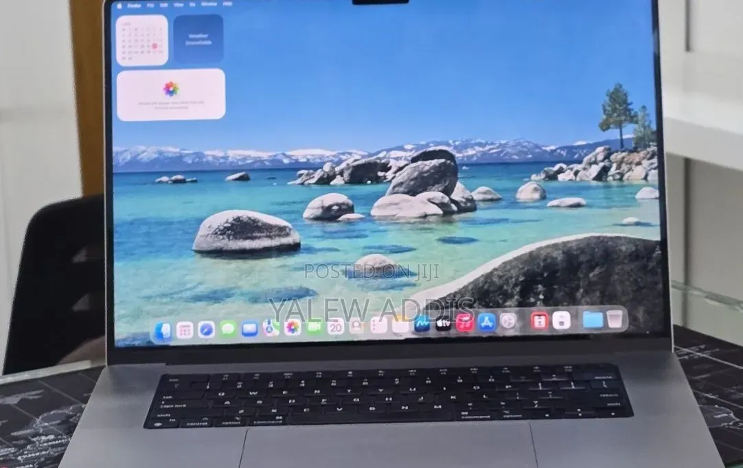 New Laptop Apple MacBook Pro 2021 M1 Max 32GB Apple M1 Pro SSD 512GB