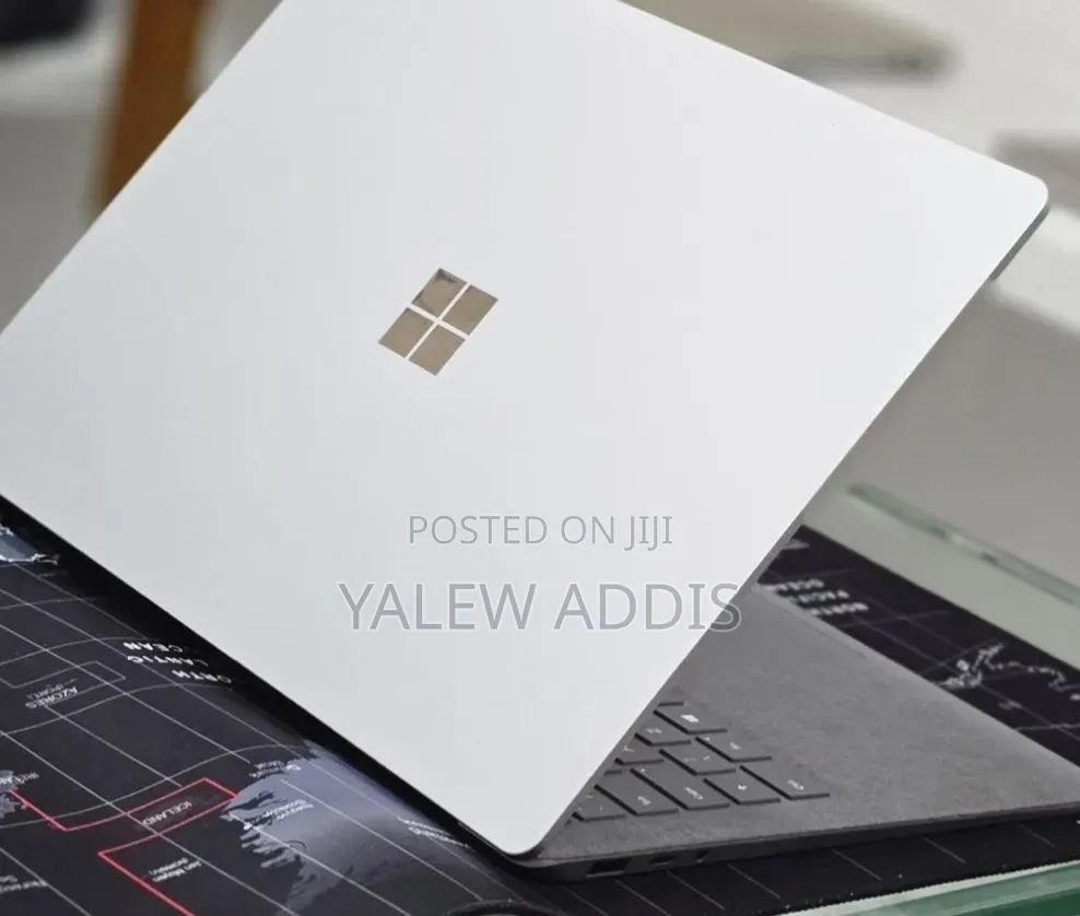New Laptop Microsoft Surface Book 3 16GB Intel Core i7 SSD 512GB