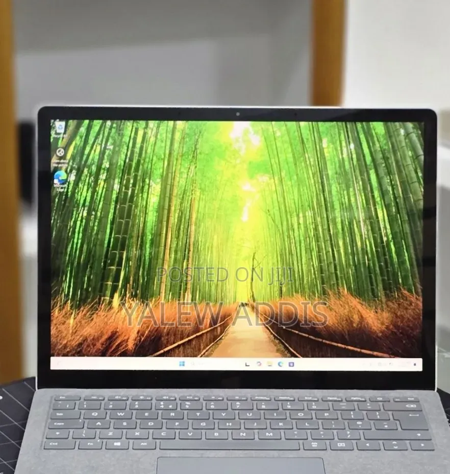 New Laptop Microsoft Surface Book 3 16GB Intel Core i7 SSD 512GB