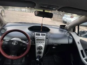 Toyota Yaris 2007 Black