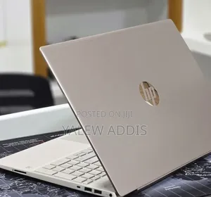 New Laptop HP Pavilion 15 8GB Intel Core i5 SSD 512GB