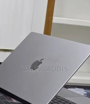 New Laptop Apple MacBook Pro 2021 M1 32GB Apple M1 SSD 512GB