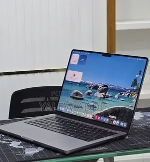 New Laptop Apple MacBook Pro 2021 M1 32GB Apple M1 SSD 512GB