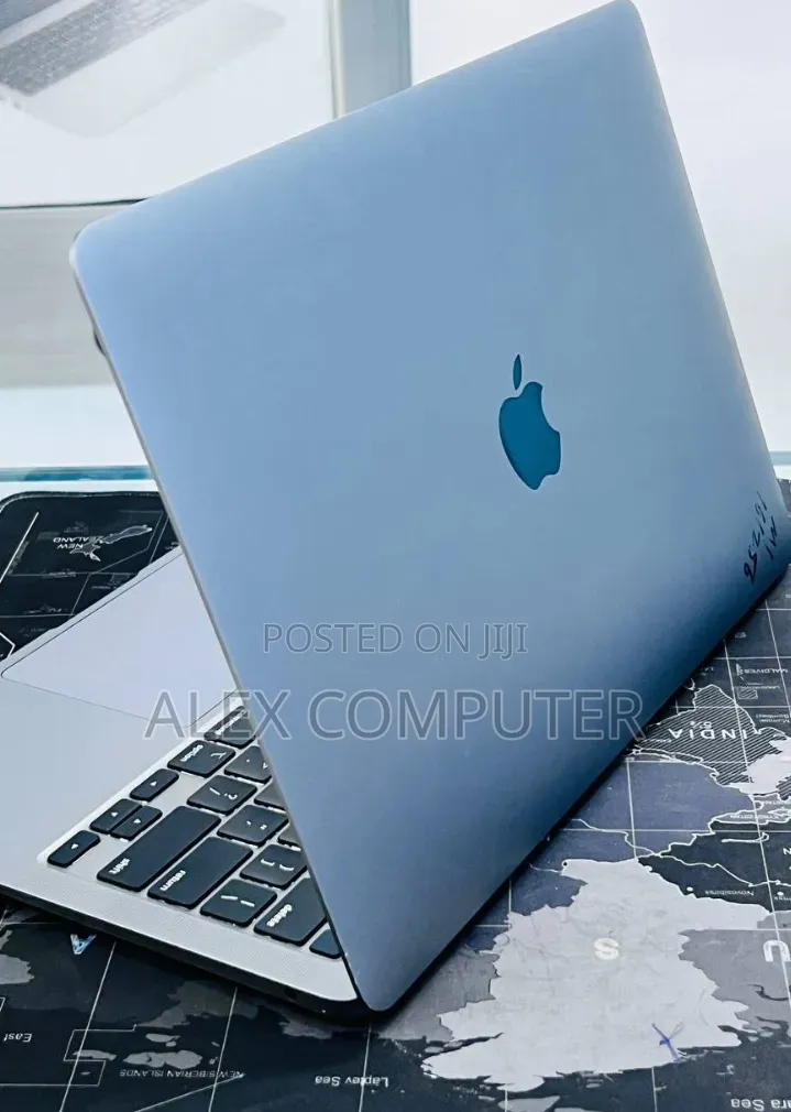 New Laptop Apple MacBook Air 2020 M1 16GB Apple M1 SSD 512GB