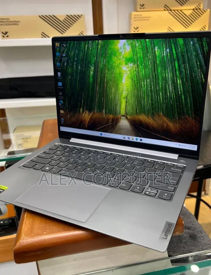 New Laptop Lenovo Thinkbook 14 16GB Intel Core i7 SSD 512GB