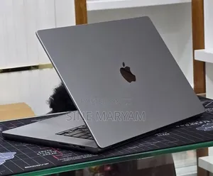 New Laptop Apple MacBook Pro 2021 M1 32GB Apple M1 Pro SSD 512GB