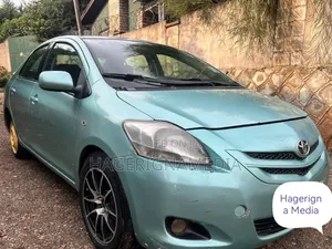 Toyota Yaris 2008 Silver