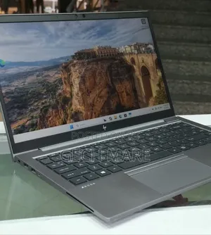 New Laptop HP ZBook 15 G5 16GB Intel Core i7 SSD 512GB