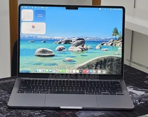 New Laptop Apple MacBook Air 2022 M2 16GB Intel Core i5 SSD 256GB