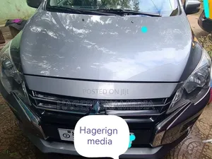 Mitsubishi Attrage 2022 Gray