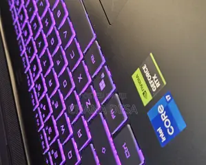 New Laptop Gigabyte GAMING A16 16GB Intel Core i7 SSD 1T