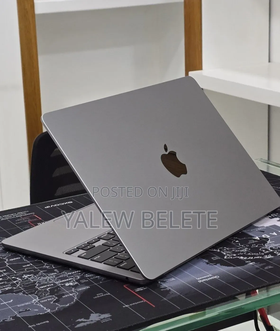 New Laptop Apple MacBook Air 2022 M2 16GB Apple M2 SSD 256GB