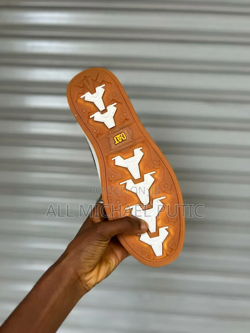 Cat Best Master Quality Shoes