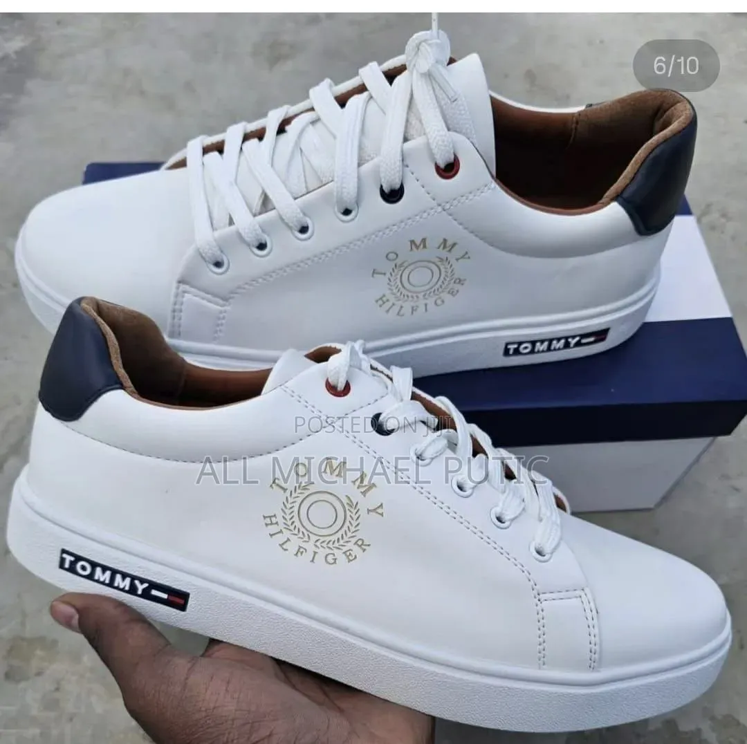 Tommy High Quality Leather Casual Shoes