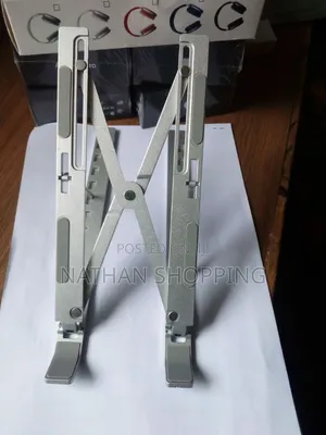 PC Stand : Adjustable Stand