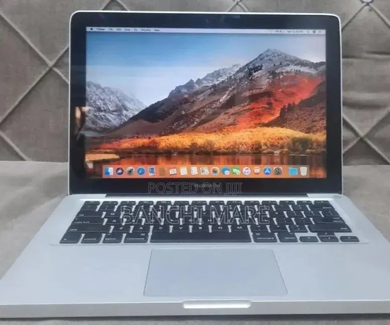 New Laptop Apple MacBook Pro 2012 4GB Intel Core i5 HDD 320GB