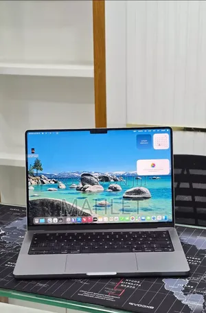 New Laptop Apple MacBook Pro 2021 M1 Max 32GB Intel Core i9 SSD 512GB