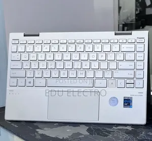 New Laptop HP Envy x360 8GB Intel Core i7 SSD 512GB