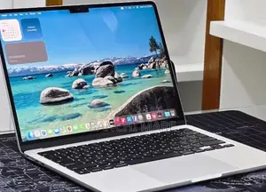 New Laptop Apple MacBook Air 2022 M2 8GB Apple M2 SSD 256GB