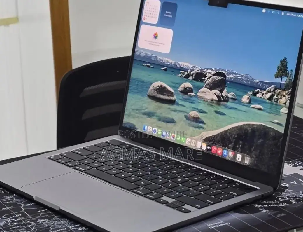 New Laptop Apple MacBook Air 2022 M2 16GB Intel Core i5 SSD 256GB