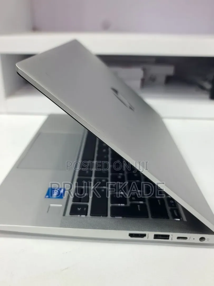 New Laptop HP ProBook 640 G8 16GB Intel Core i5 SSD 512GB