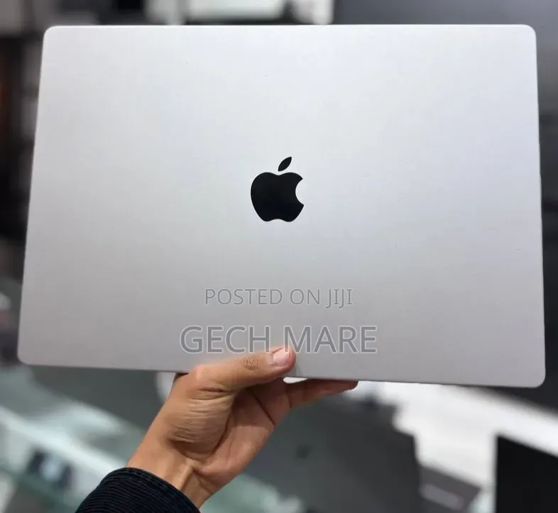 New Laptop Apple MacBook Pro 2021 M1 16GB Apple M1 Pro SSD 512GB