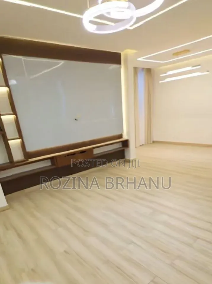 3bdrm Apartment in ሀያት, Yeka for sale