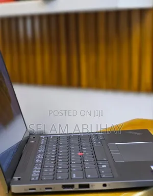 New Laptop Lenovo ThinkPad T14 16GB Intel Core i7 SSD 512GB