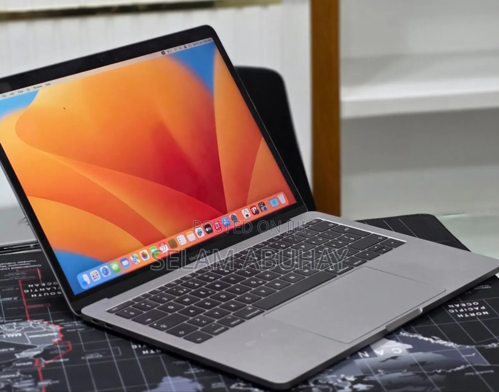 New Laptop Apple MacBook Pro 2017 16GB Intel Core i5 SSD 512GB