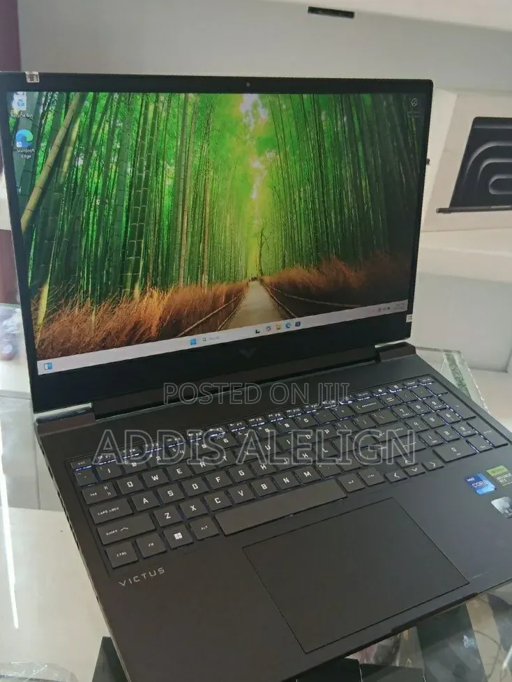 New Laptop HP Victus 16 16GB Intel Core i7 SSD 1T