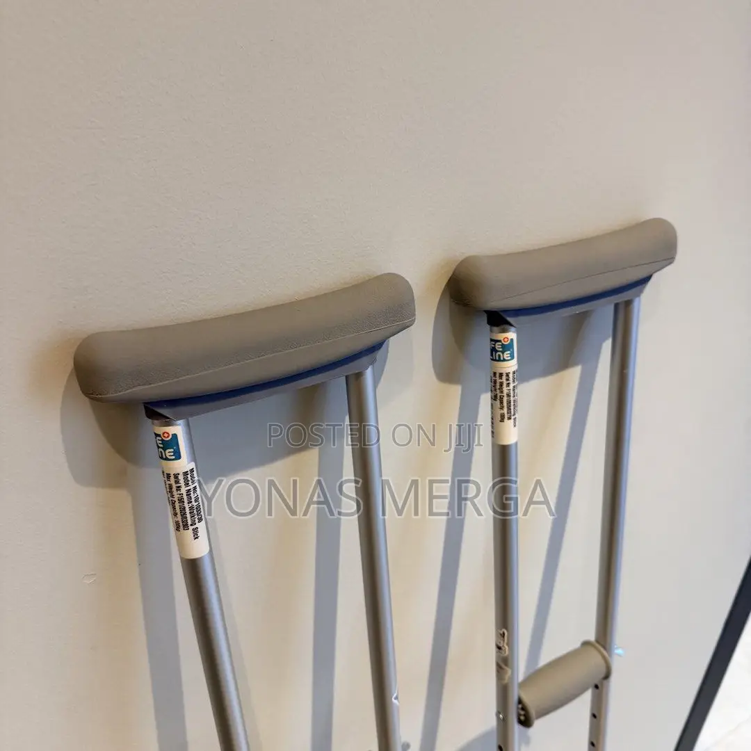 Adjustable Crutches With Closed Cuff𩓙支can Stay Mobile and Independent
