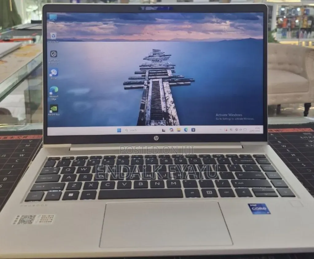New Laptop HP ProBook 440 G10 16GB Intel Core i7 SSD 1T