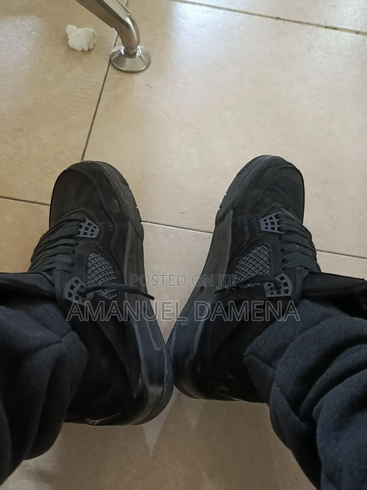 Jordan 4 Black